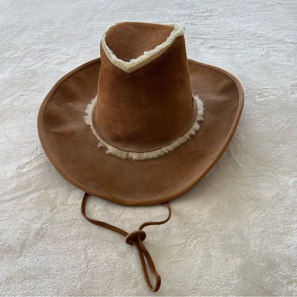 VINTAGE Henschel Faux Suede Western Hat